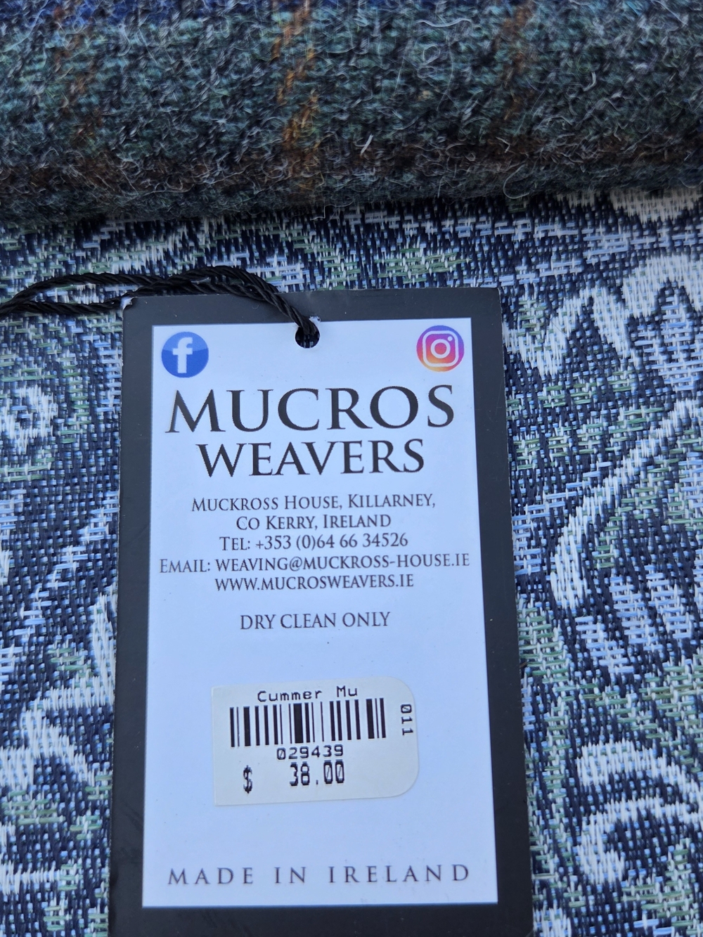 Mucros Weavers Women's Tweed Wristlet Wallet - Green, Brown, and Blue Brand New! - Picture 2 of 8